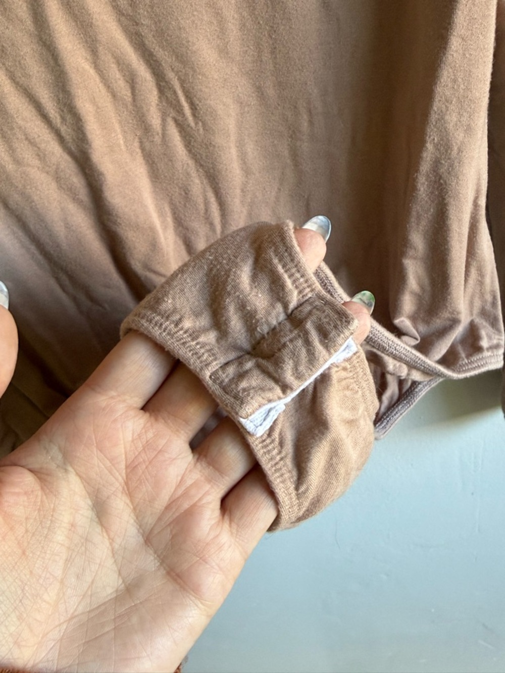 Blue Blush Tan Long Sleeve Low Cut Bodysuit size Medium - Picture 4 of 6